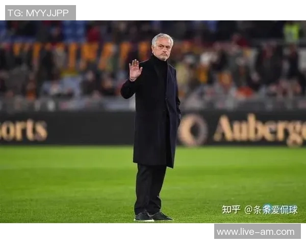 曼联或将选择具备英超执教经验的新主帅以重振球队士气